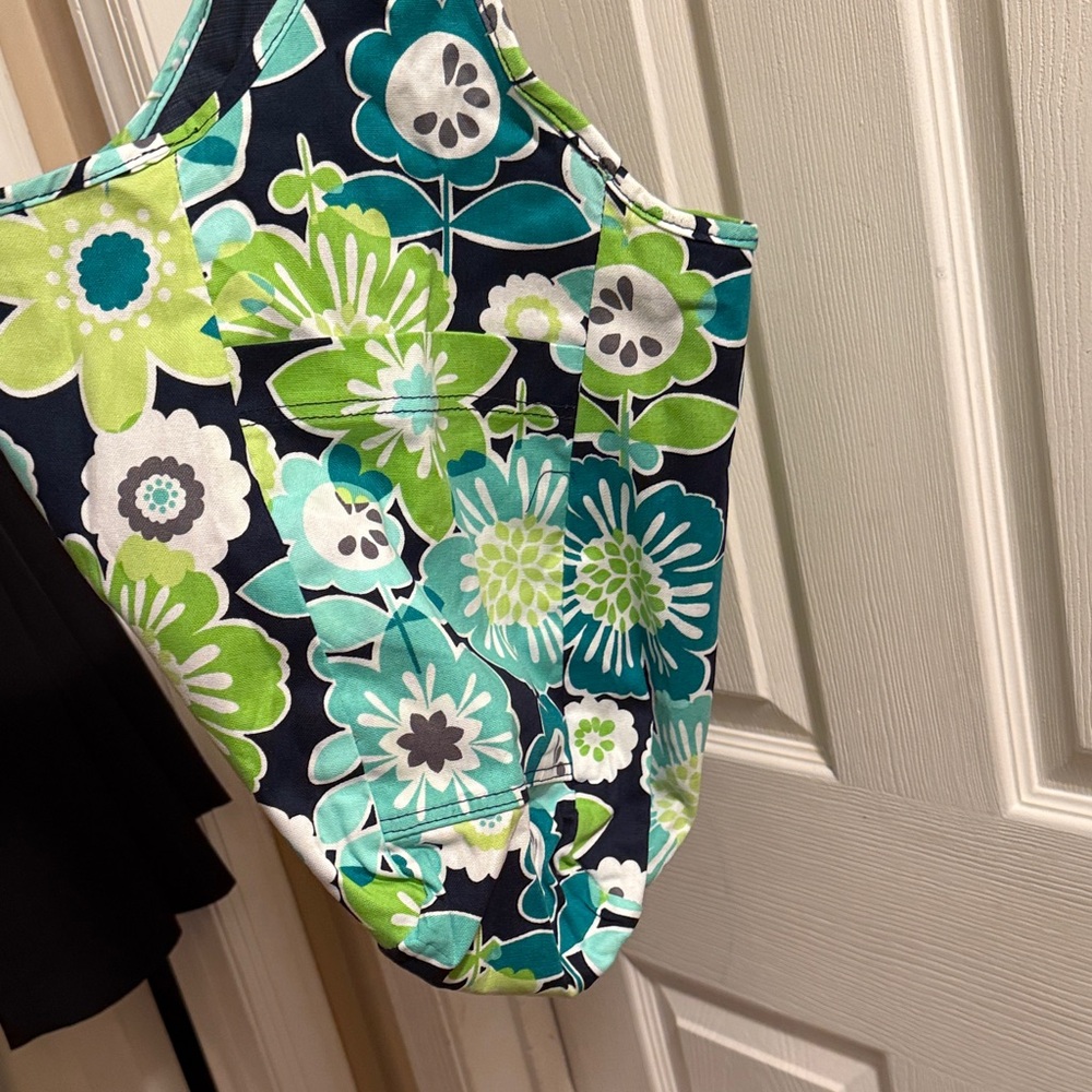 Thirty-One Blue and Green Floral Shoulder Bag - Picture 2 of 4